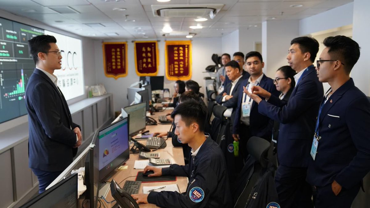 Hong Kong Police Force tweet media