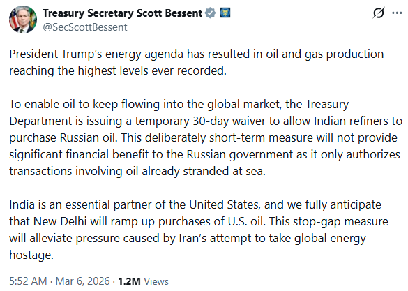 s_afreen7's tweet photo. Breaking 

अब समझ आया भारत Russian Oil लेने के लिए क्यों तैयार हुआ है??
#russianoil

क्योंकि ये इजाज़त America ने भारत को दी है!

अमेरिका के वित्त मंत्री Scott Bessent ने पोस्ट कर के बताया कि -

"भारतीय रिफाइनरों को रूसी तेल खरीदने की अनुमति अमेरिका ने दी है!

अमेरिका ��े भारत को रूसी तेल खरीदने की 30 दिनों की अस्थायी छूट दी है"

राहुल गांधी ने सही कहा था -

"अब अमेरिका (US) फैसला करेगा कि हम तेल किससे खरीदे"

मतलब अमेरिका/Trump को मोदी जी ने फुल सरेंडर कर दिया है!