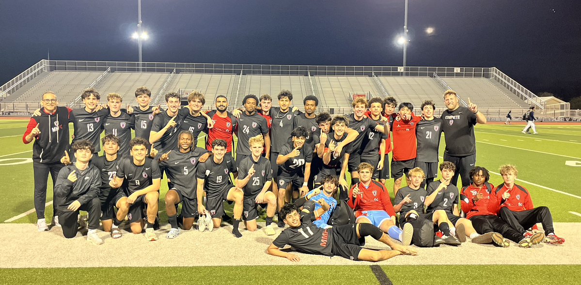 Kyle Smith tweet media