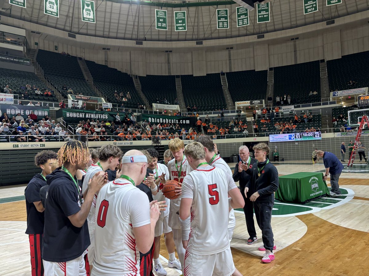 Traffic Light Sports tweet media