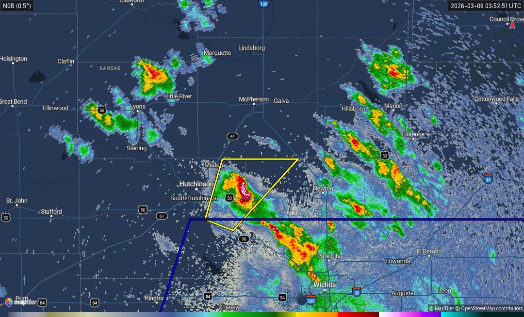 The storms in Kansas are not concerning tornado wise, though the storm east of Hutchinson has quarter size hail.
#kansas #weather #kswx #wxtwitter