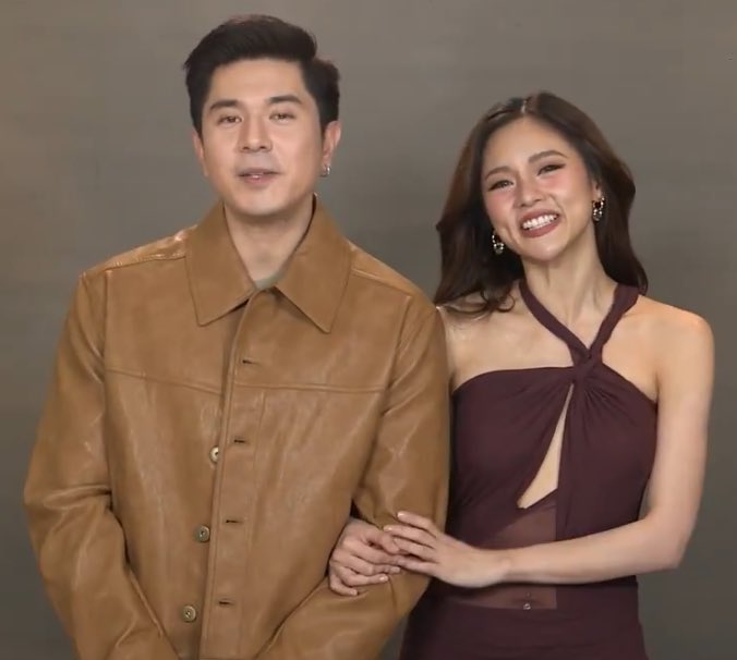 parang fam portrait tapos sila munang mag asa— eme 😆