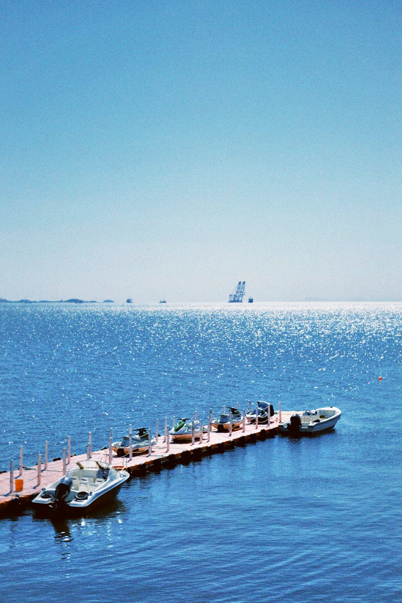 C21_Odyssey's tweet image. Walked into a diving base.
平静海面下的暗流涌动。
#snap #seaside 
-