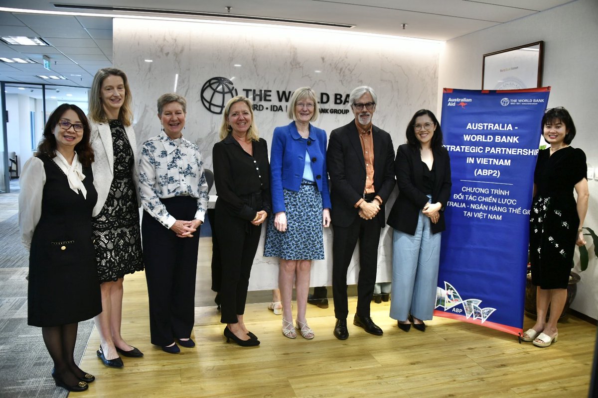 AusAmbVN's tweet image. Great to see 🇦🇺 Australia’s 9 year partnership with the #WorldBank (ABP2) helping drive 🇻🇳 Vietnam’s impressive development. Looking forward to a new phase of cooperation to advance sustainable growth and shared prosperity.