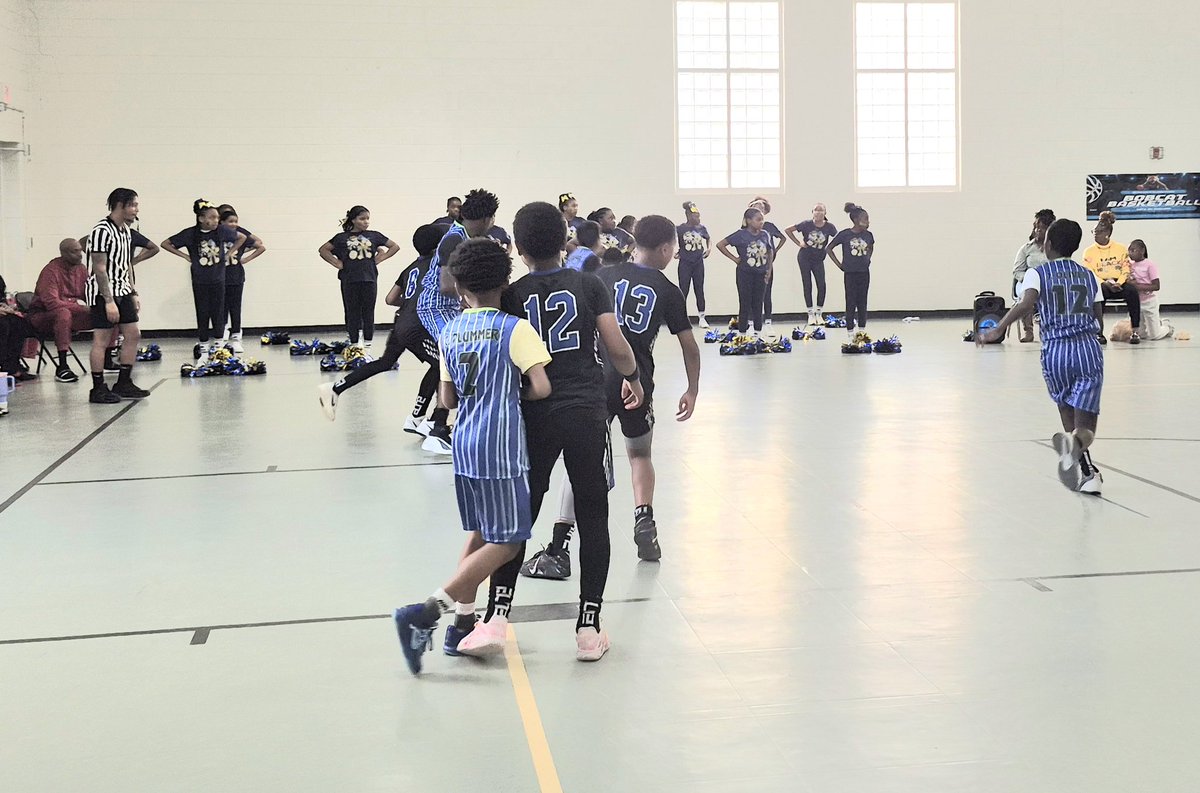 BethlehemES_HCS's tweet photo. Another big win for the Bobcats! 🏀 Bethlehem defeated the Birch Creek Bluejays 35-19 with great teamwork and hustle on the court. We are so proud of the effort. As usual our cheerleaders brought the energy and spirit from the sidelines. 💙💛 #HearUsRoar @PEwithcoco24 https://t.co/QgOwGdtBw9