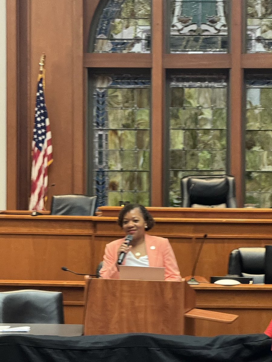 Tameika Isaac Devine tweet media