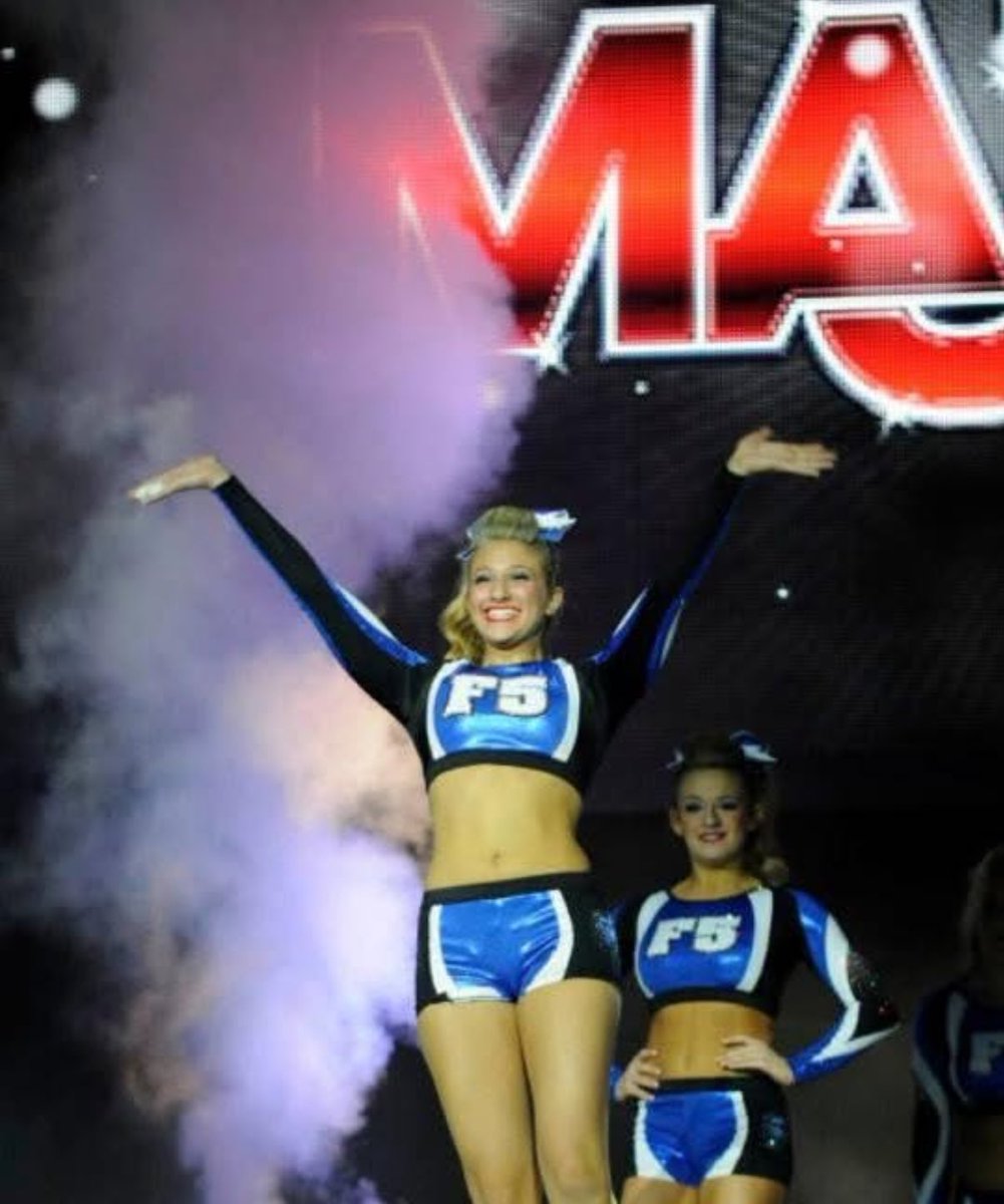 Nicole Dresner tweet media