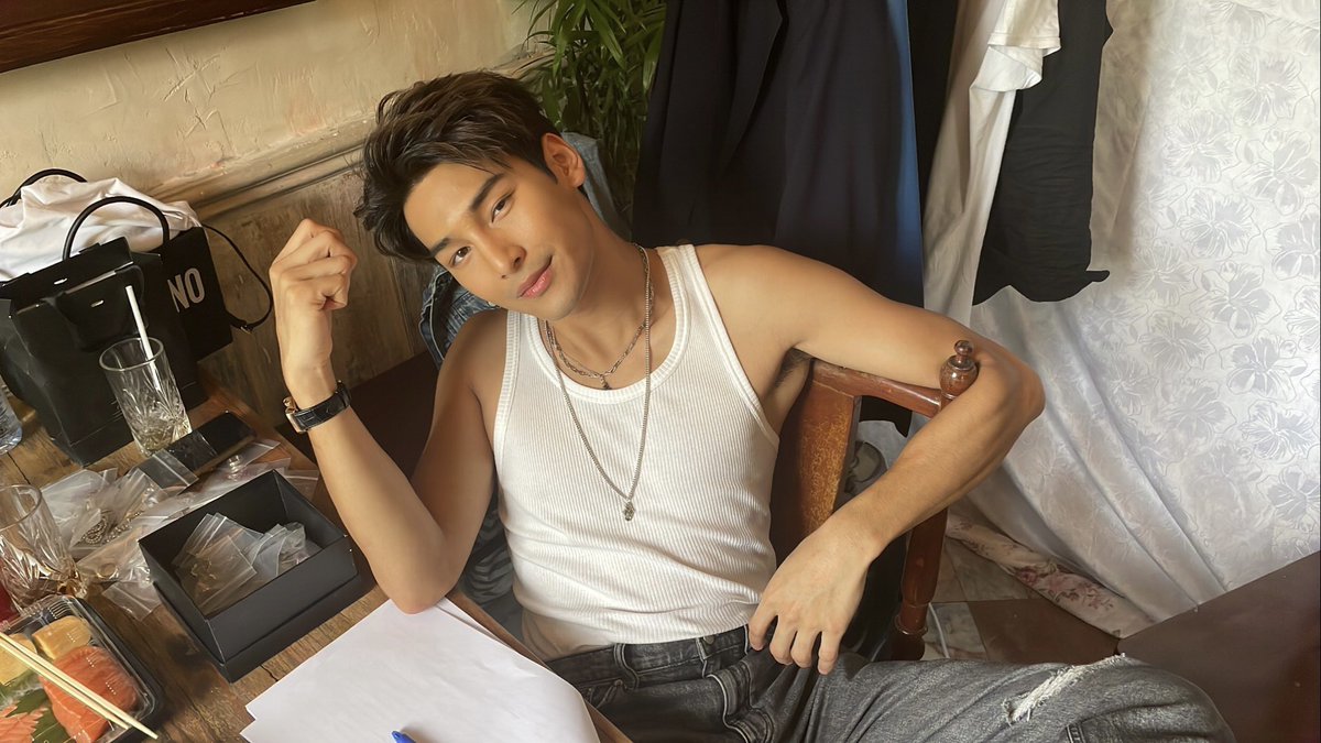 เคะกล้าม คนสวย มาดามกาฬสินธุ์ ผิวแทน หุ่นโช้ะ หร้าหวานเข้มคม ของดีระดับประเทศปะ