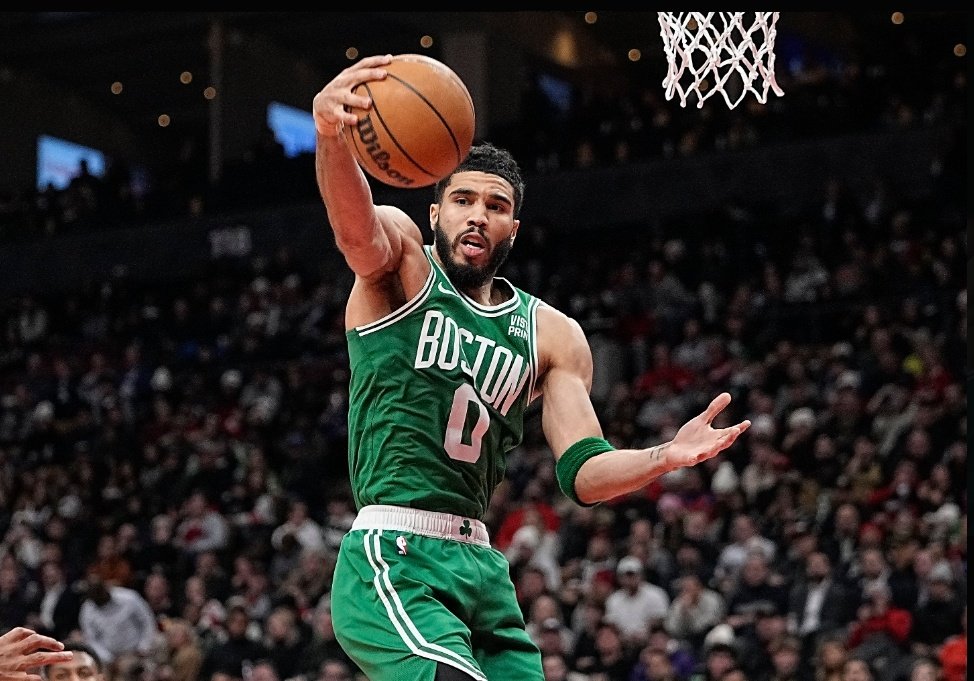 Mepha_6's tweet image. The Green Machine is BACK! ☘️🔥  

After tearing his Achilles in last season's playoffs and grinding through 10 months of intense rehab, Jayson Tatum has been fully cleared and is set to make his 2025-26 season debut TONIGHT against the Dallas Mavericks at TD Garden!  

The