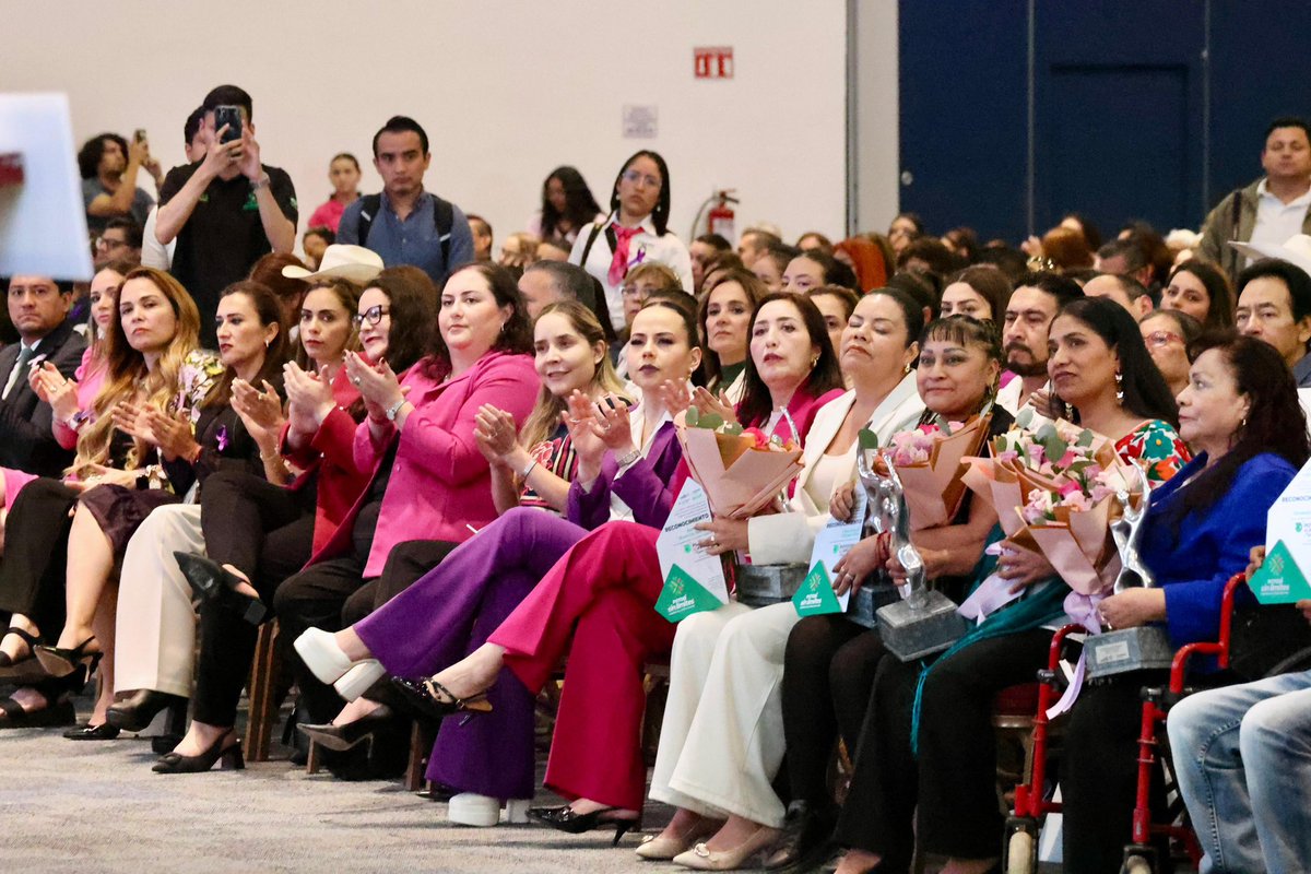 SLPFinanzas tweet media