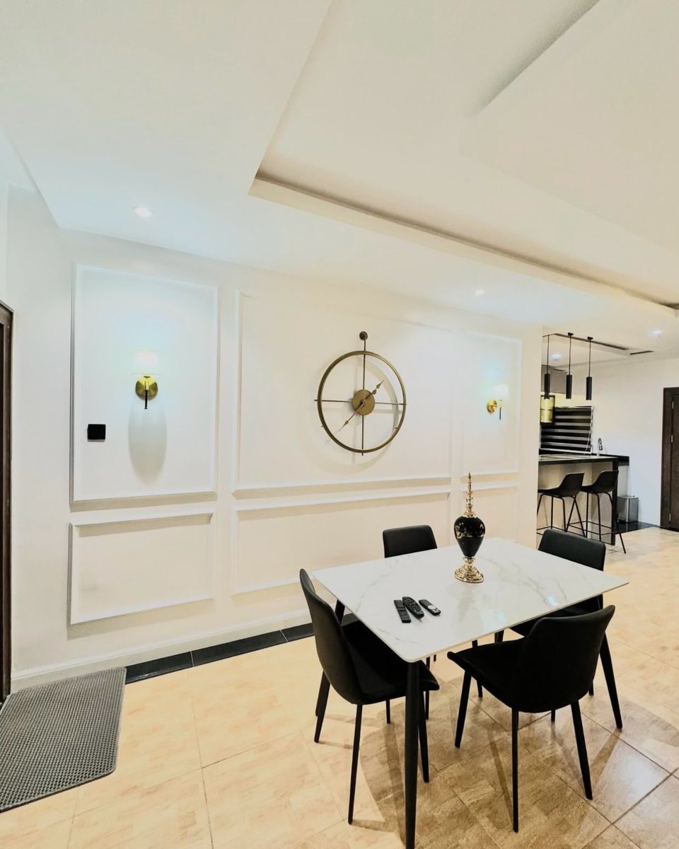 01_Mugabe's tweet image. Transforming empty spaces into elegant living experiences. Design, comfort, and functionality perfectly aligned. ✨
#InteriorDesign #ModernInteriors #HomeTransformation #LuxurySpaces