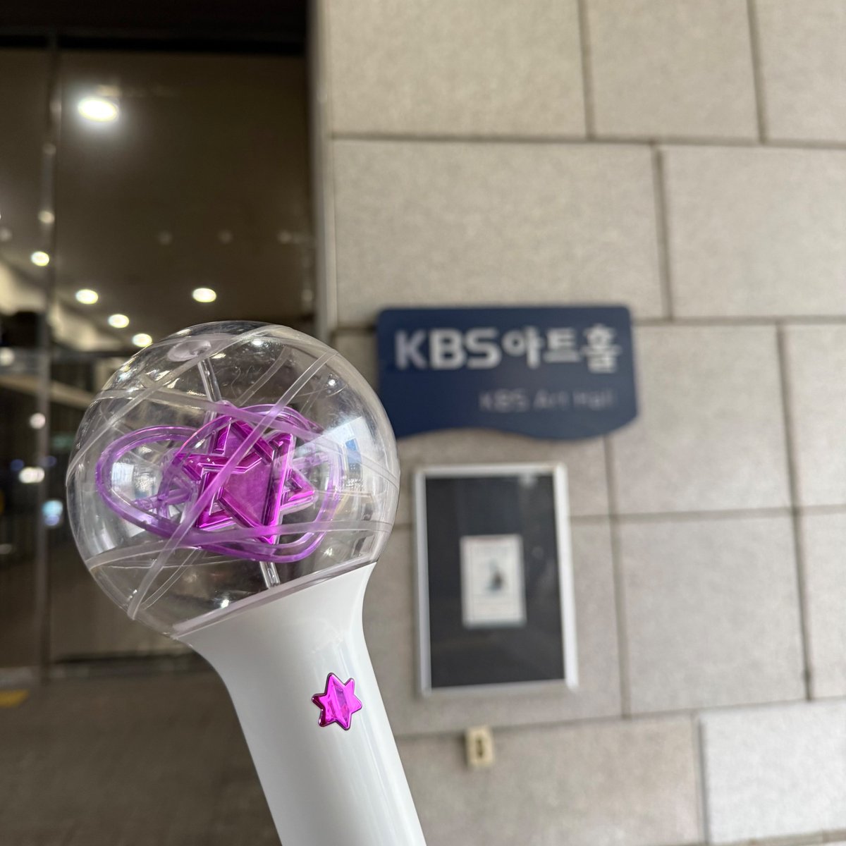 MJ OFFICIAL tweet media