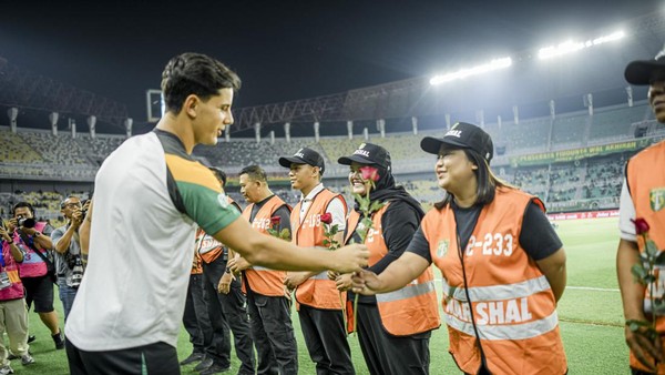 SubStreetFootball tweet media