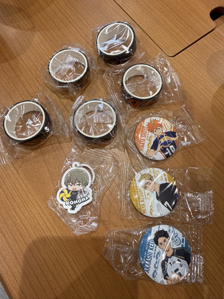 wonmin9697's tweet photo. @riongimlet_xyz 初めまして。検索より失礼いたします。
当方めじるしチャームの木葉を所持しております。同種の孤爪との交換は可能でしょうか。郵送希望です。ご検討よろしくお願いします。 https://t.co/qEpHvTcCU7
