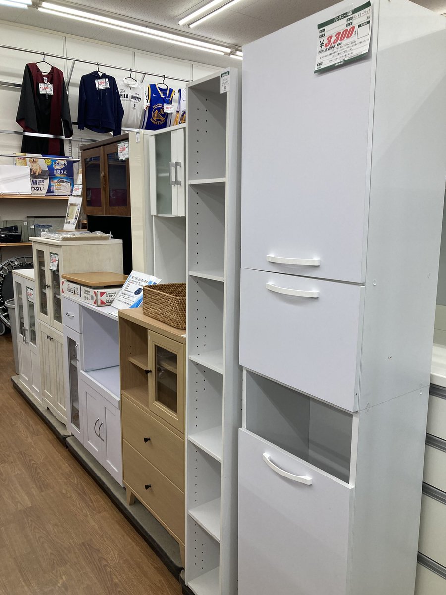 offhouse_ritto's tweet photo. お引越しシーズンでご不要になった大型の家具家電はございませんか？
そんな時はぜひ当店へお持ち込みください！
無料出張買取サービスも受付中です✨
詳しくはお電話、もしくはスタッフへお声がけください！

#オフハウス　#草津　#栗東　#大型　#家電　#家具 https://t.co/VszxVOixQE