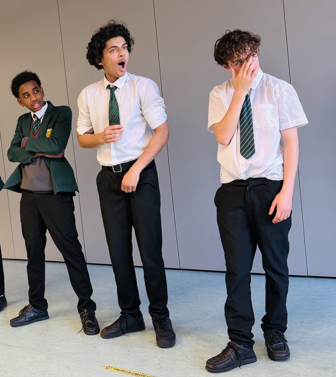 St Aloysius' College tweet media