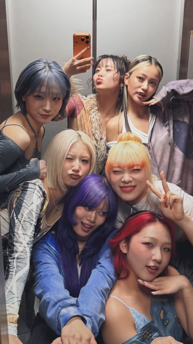 waka705's tweet photo. ちょーかわいい待ち受けにする😭😭😭😭💖💖💖💖💖💖
#HANA https://t.co/3mtdrm2YuW