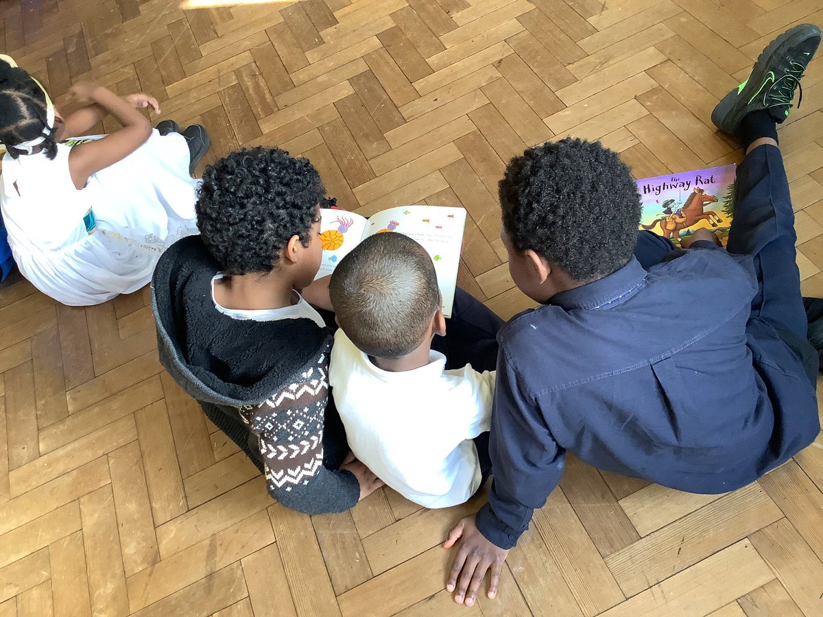 Larkhall Primary Campus tweet media