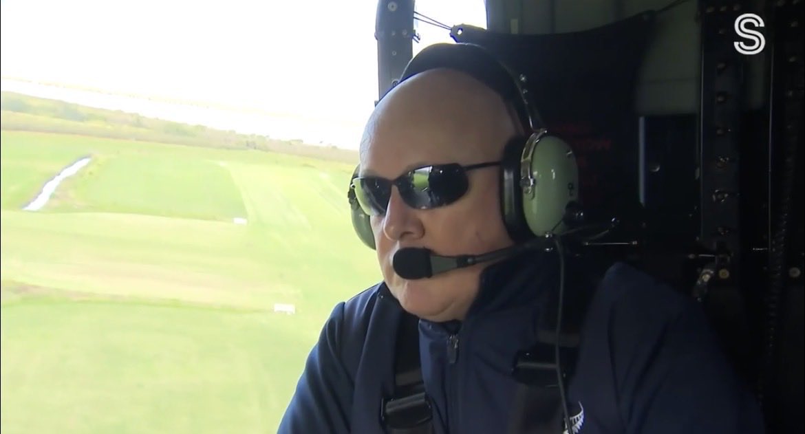 BLUE GHOST tweet media