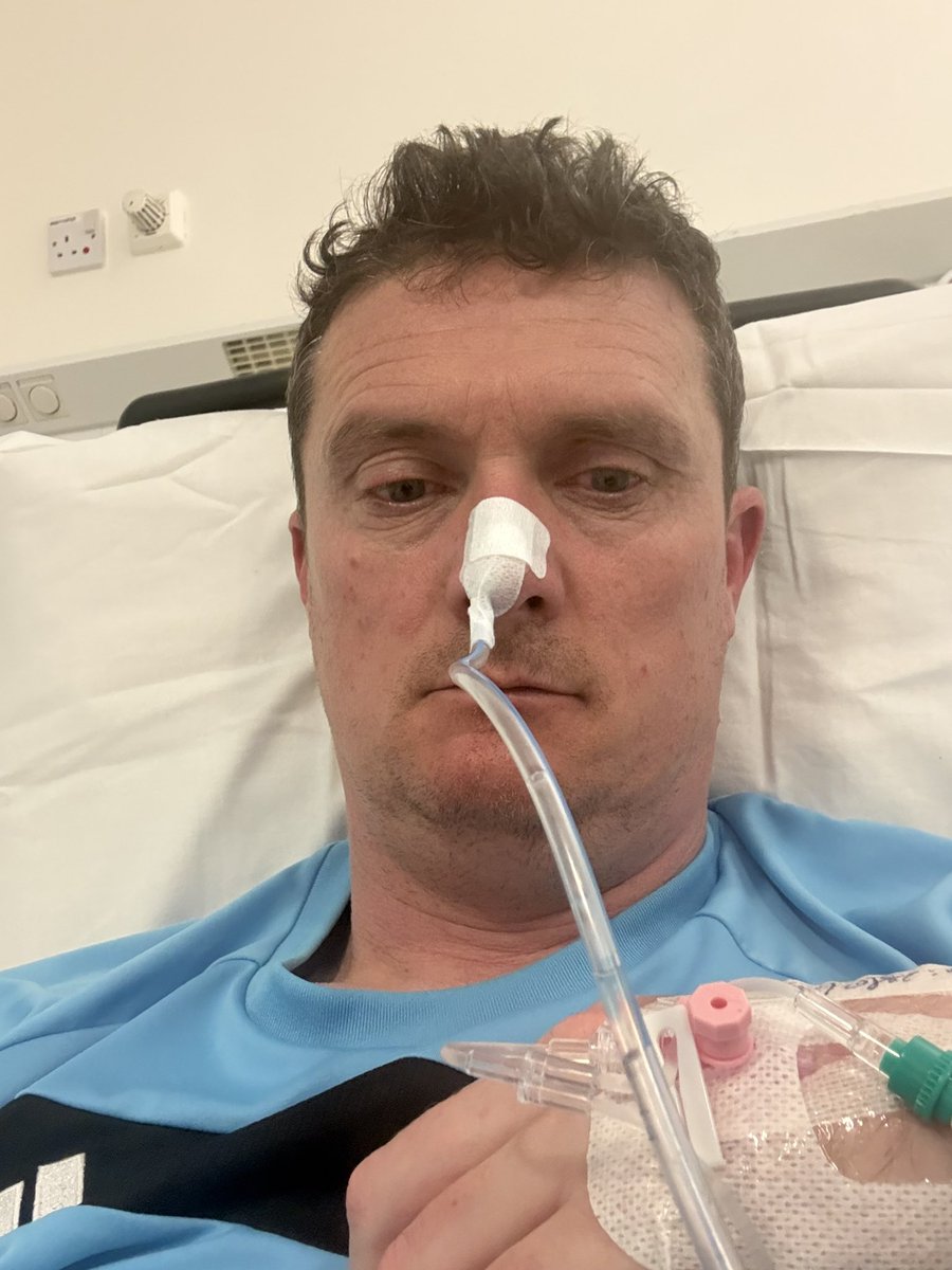 Chris Low tweet media