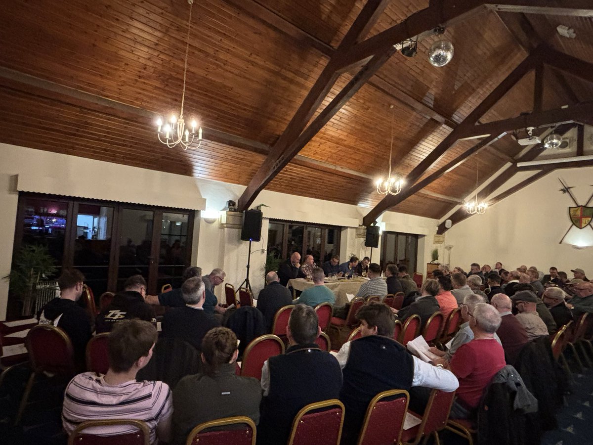 barry hook tweet media