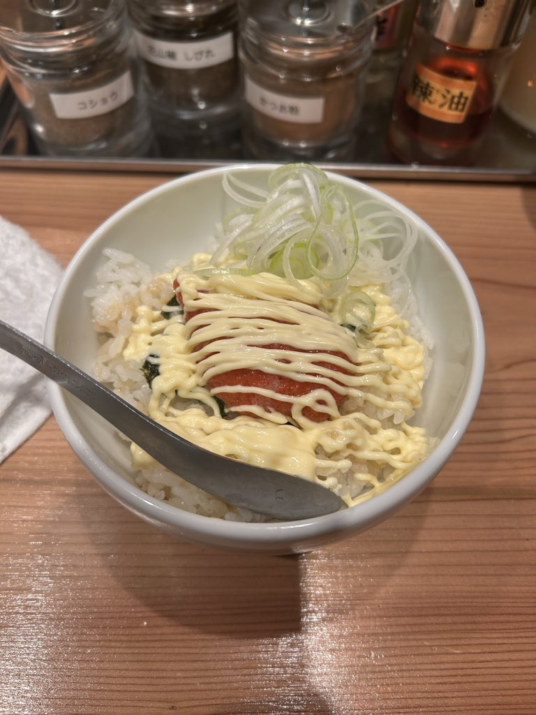 らぁめん4区
あっさり味噌ラーメン
明太バター丼マヨ有