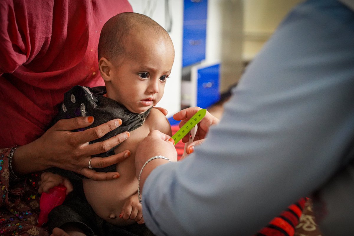 🇦🇫 Children across Afghanistan are battling severe malnutrition as hunger deepens.

In Helmand province, EU-supported therapeutic feeding units provide life-saving treatment to the most vulnerable.

A story from the frontlines of the crisis 👉 
 link.europa.eu/ygmNmh