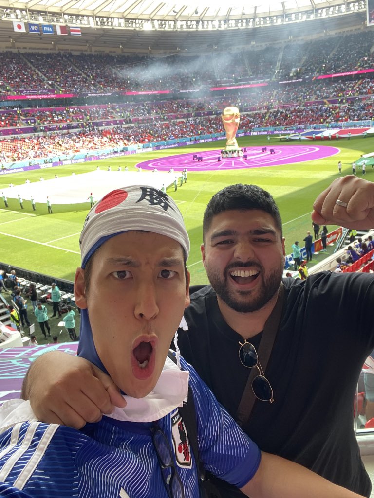 Kohalon's tweet photo. こちらに応募させていただきました🔥🔥

「いいね」数も審査の基準になるため、
下記Instagramの投稿から応援していただけると、とてもありがたいです🙇‍♂️
https://t.co/IGS38dksCQ

前回のワールドカップは初めて現地で観戦させていただき、人生で最も記憶に残る1ヶ月間になりました。
世界中の人達がフットボールへの愛を表現する光景は、今思い出しても身震いしてきます。
次のワールドカップでも、世界中の方とコミュニケーションを取りながら、現地の高揚感を全身で伝えていきたいと思います！ 誰よりも熱く伝える自信があります🔥

ワールドカップを共に楽しみましょう！！

#コカコーラ現地チーフリポーター募集 #一緒に沸こうぜ #FIFAWorldCup #コカコーラ