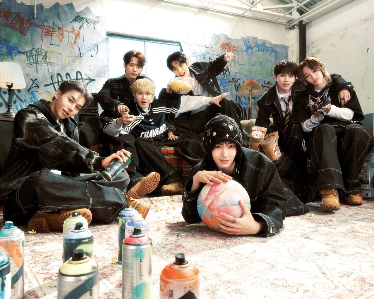 タワ渋kpop】 ／ #TUNEXX『SET BY US ONLY』発売記念 オフライン