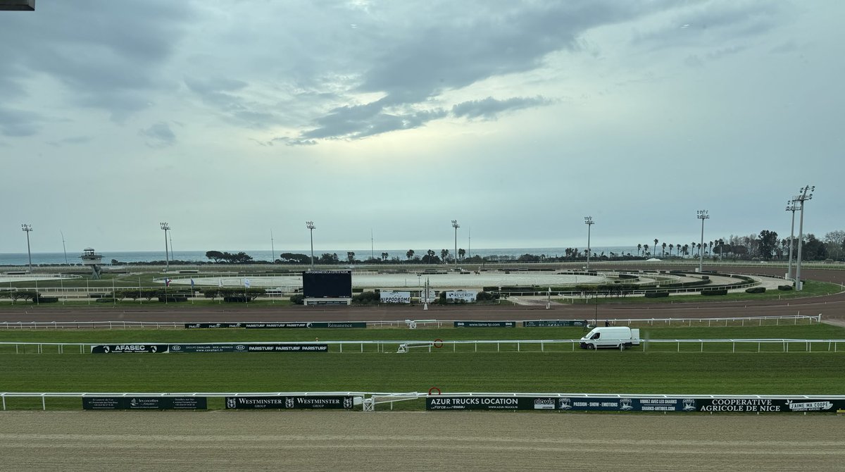 Louis Nègre tweet media