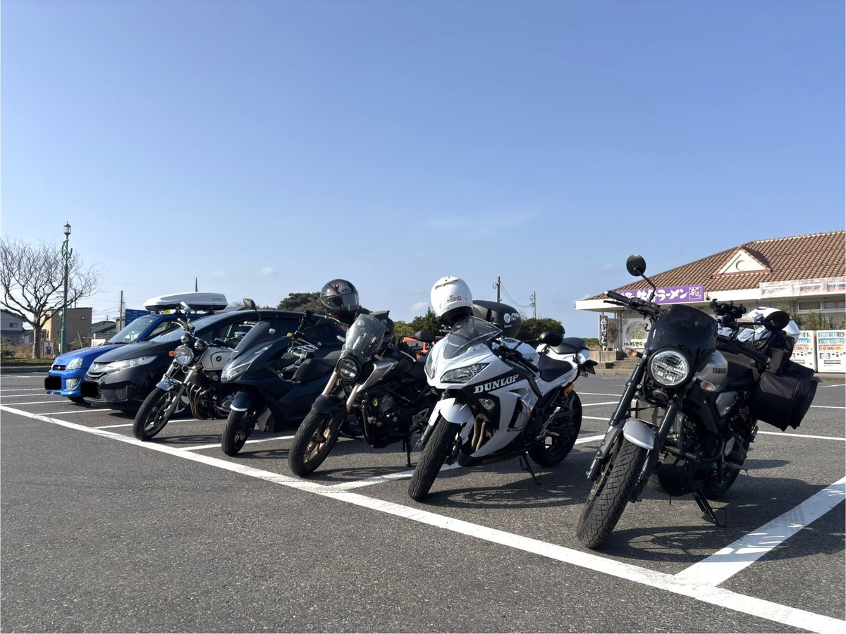 sun_s_0328's tweet photo. 昨日はツーリング部の卒業祝ツーリングでした
後輩から祝品も頂き嬉しい限りです😭
ほんとにありがとうございました！
これからのツーリング部をよろしくお願いします🥺
 #島大ツーリング部
 #島根大学ツーリング部 https://t.co/Phi0D1Mmx5