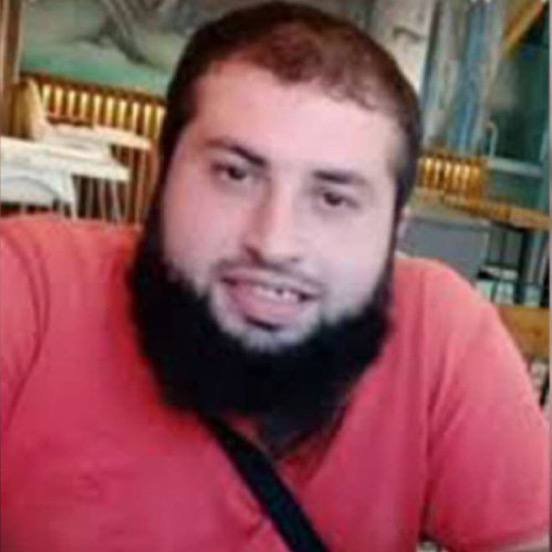 Kur’an’a Hizmet Vakfı yöneticisi Ayhan Şengüler tarafından kendisi ve öz kızı istismara uğradıktan sonra şüpheli şekilde hayatını kaybeden Fatmanur Çelik ve kızının, adalet mücadelesine dair detaylar ortaya çıktı:

— 22 Şubat 2023’te savcı, Ayhan Şengüler’in “çocuğun cinsel