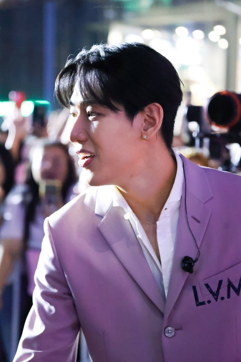 _Gotlight tweet media