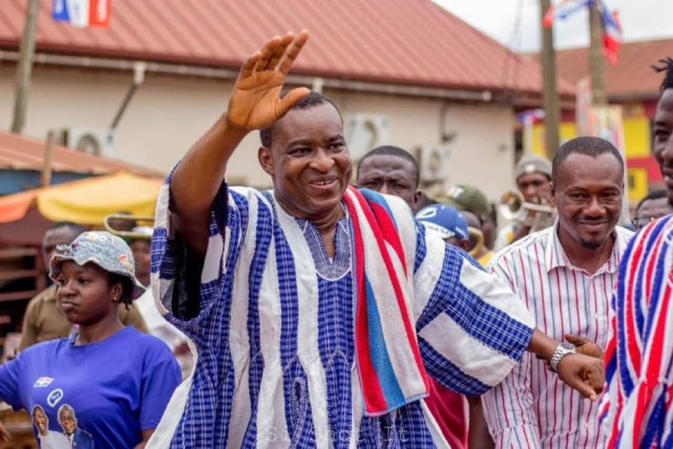 Chairman Wontumi has a unique ability to connect with ordinary Ghanaians because he communicates in a way that resonates with them. By speaking in local languages, he makes political discussions simple, relatable, and accessible to people at the grassroots level.