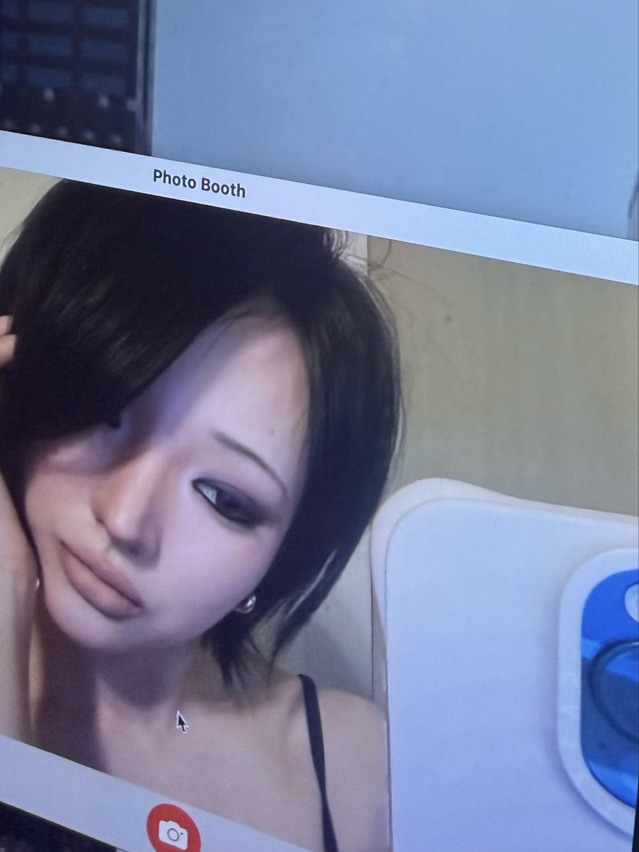 chou_makeup tweet media