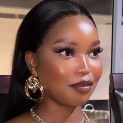 L E S E D I tweet media