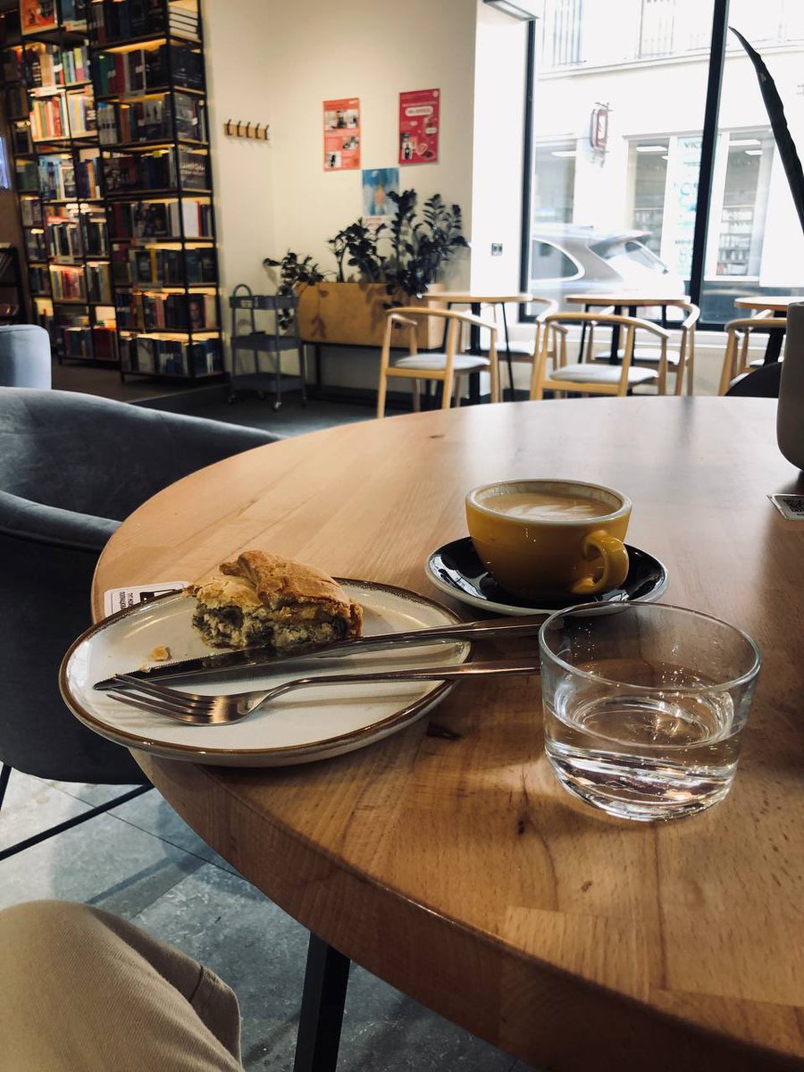 пані блупрінт 🇺🇦 tweet media