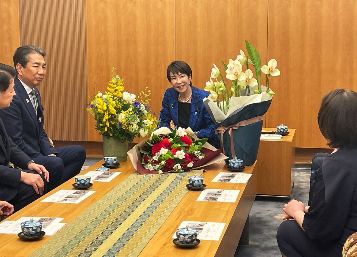 高市早苗 tweet media