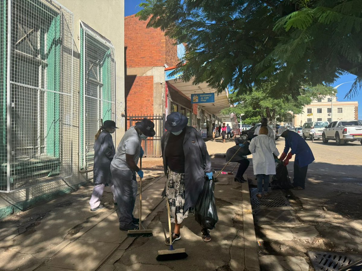 National Gallery in Bulawayo tweet media