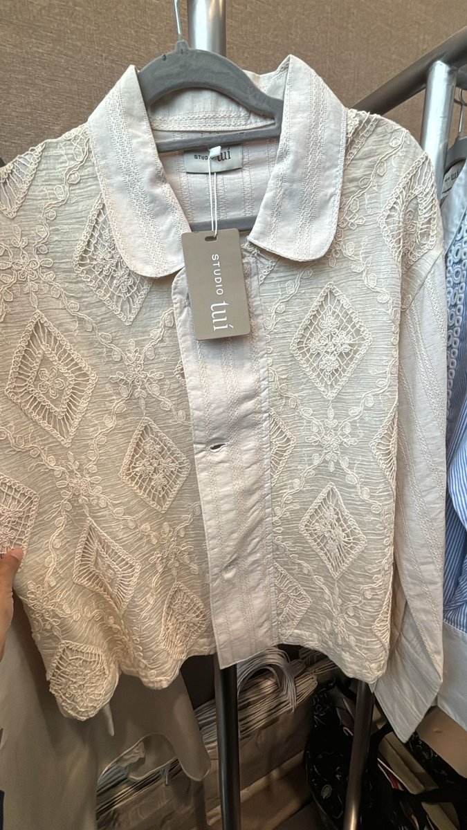 Bibble here tweet media