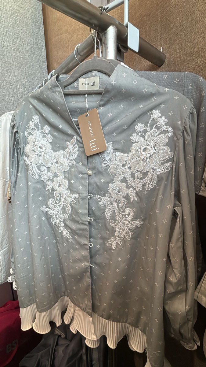 Bibble here tweet media