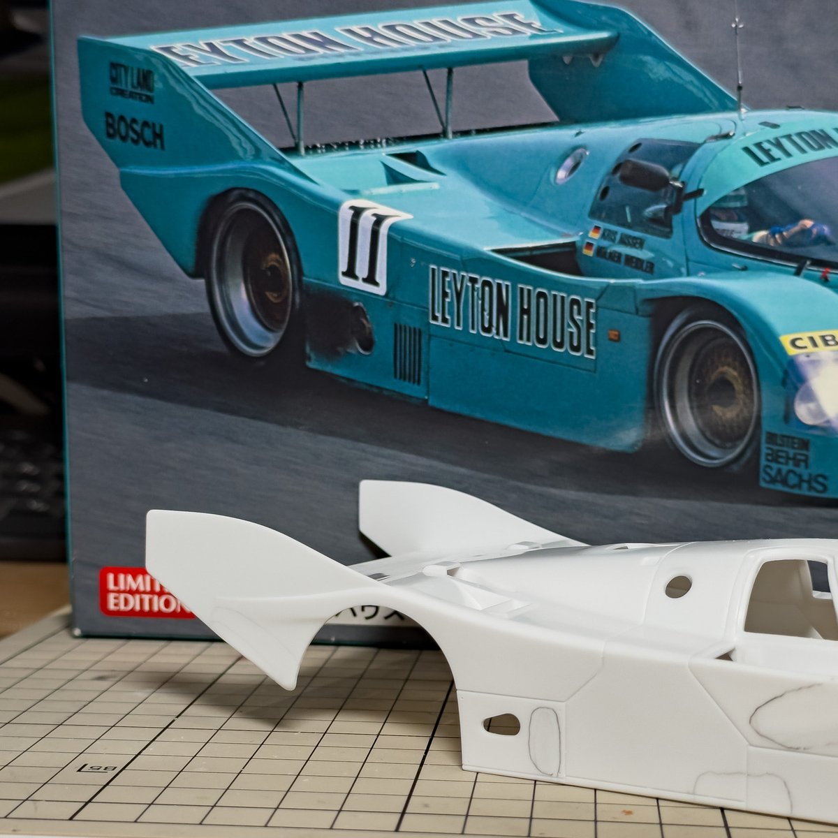 レイトンハウスポルシェ 貴重 Spark 1 43 ポルシェ 962C レイトン