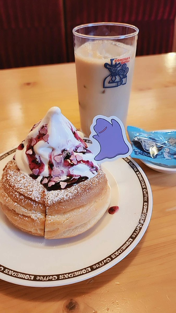 yukito7453's tweet photo. コメダのポケモンコラボ✨
ミニシロノワールのみ注文！
食べきれないと困るので…

小物入れゲットだぜ！！
ランダムはダネフシでした🍃 https://t.co/70KclHDRA6