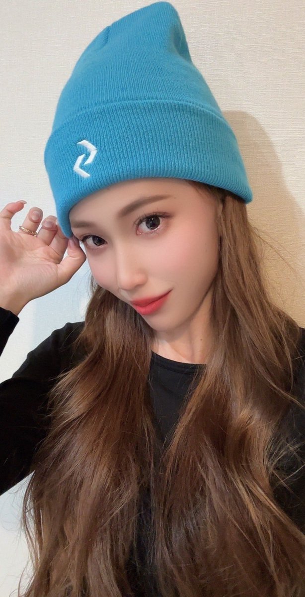 ビットコイン70000ドルまだ超えてきたね🚀

上がるのか下がるのかわからないけど
資産を守って春を迎えよう😳🥰👍