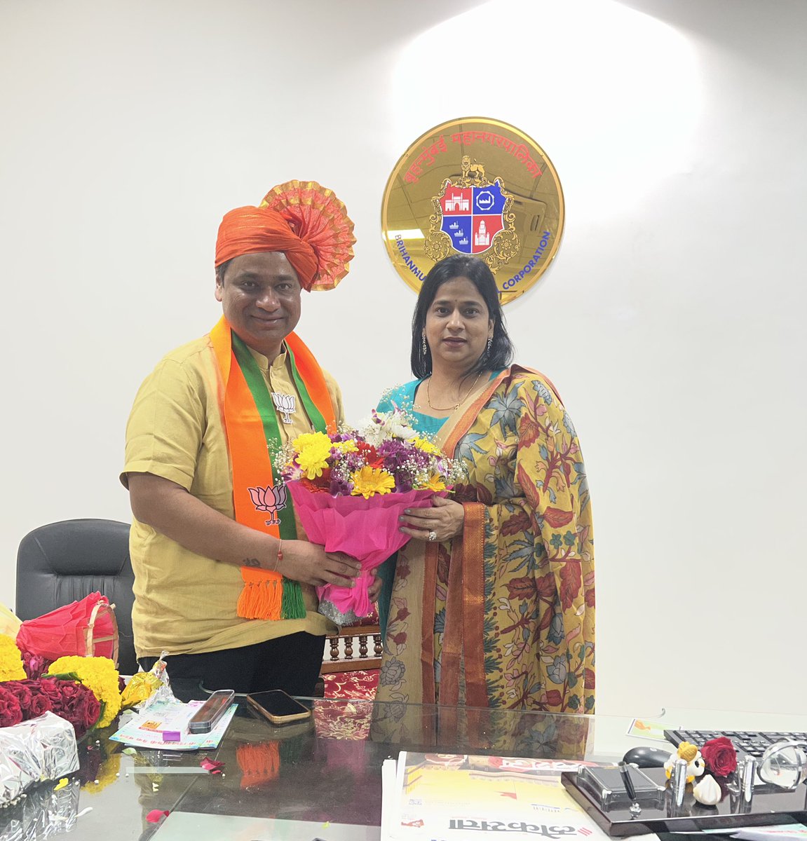 प्रभाग समिती अध्यक्ष पदी निवड झाल्याबद्दल नगरसेविका श्रीकला पिल्ले ह्यांना मनःपूर्वक शुभेच्छा.
<a href="/PillaiSrikala/">Srikala Pillai</a>