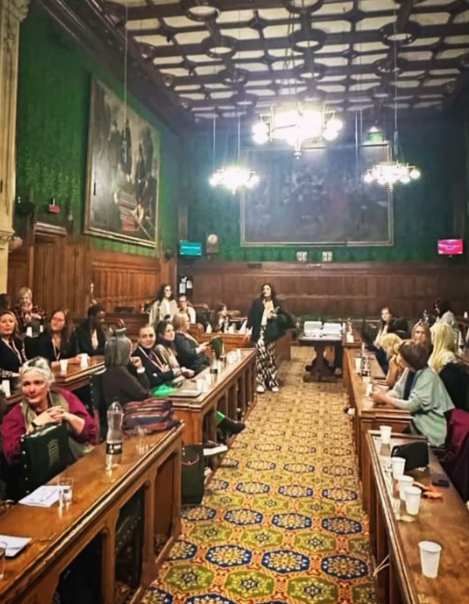 SANDRINE tweet media