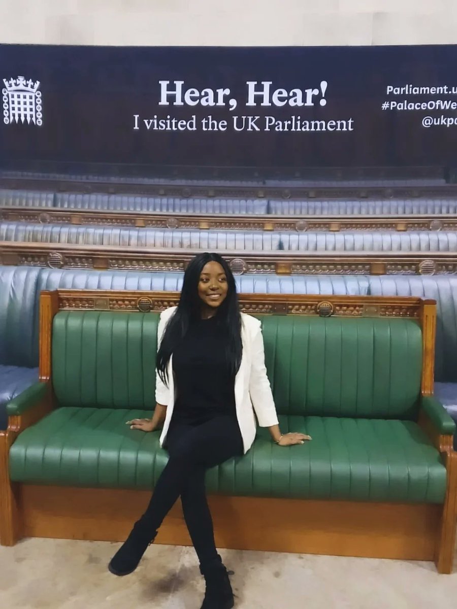 SANDRINE tweet media