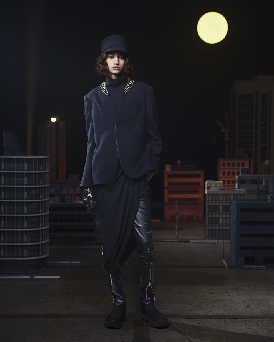 undercover_lab tweet media