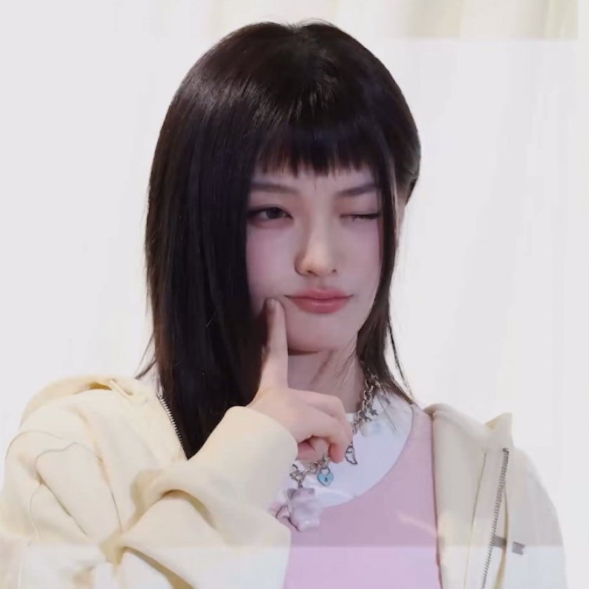 iroha pics tweet media