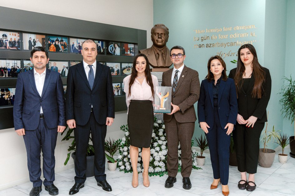 Bakı Beynəlxalq Multikulturalizm Mərkəzi tweet media